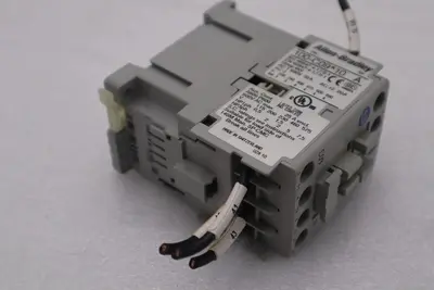 Allen-Bradley 100-C09*10 Series A CONTACTOR STOCK L-467C