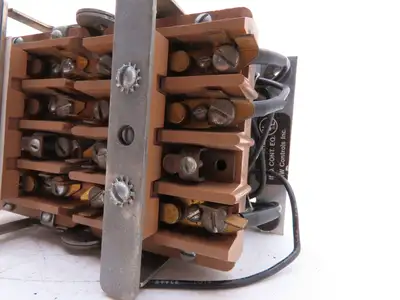 BW Controls 1300 Reversing Contactor 3Ph 10Hp 550VAC Coil 110V 60Hz