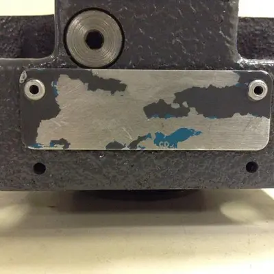 USED VICKERS CVCS25D3S210S32AP110Z108A99