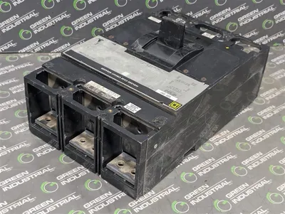 Square D MAF36800 Molded Case Circuit Breaker 800A 600VAC 3 Pole Used