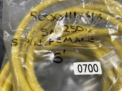 USED CROUSE-HINDS 5000111-4X
