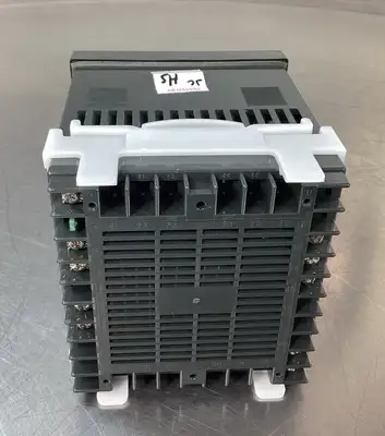 Used Dwyer 2E-09 Temperature Controls South Carolina US | Palmetto Automation #1319823
