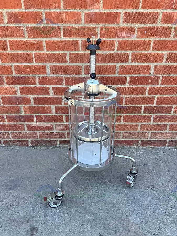 Used CYTIVA / GE / PHARMACIA BPG 300 / 500 CHROMATOGRAPHY COLUMN 34 L Columns California US | Equipment Lab #1354939