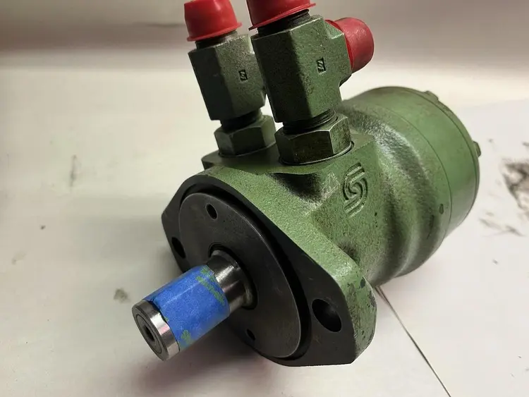 Used SAUER DANFOSS DS-200 Motors (misc) | Surplus Asset Holdings #1205115
