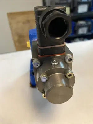 USED REXROTH R900555376