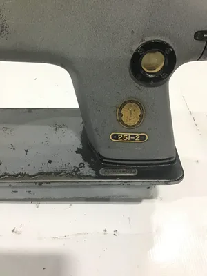 USED SINGER SINGER 251-2