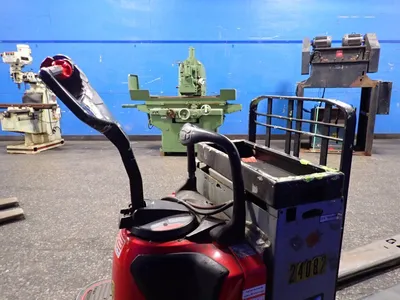 USED THE RAYMOND CORPORATION 8410