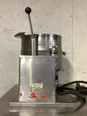 152-0700 Groen 20 Quart Countertop Tilting Kettle