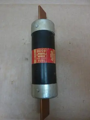 USED BUSSMANN NOS-400