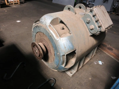 General Dynamics 200 HP 585 RPM 440 VAC Motor