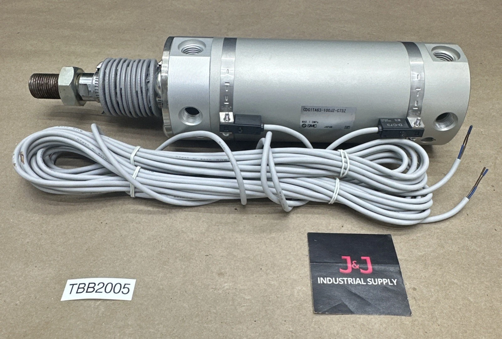 NEW SMC CDG1TA63-100JZ-C73Z