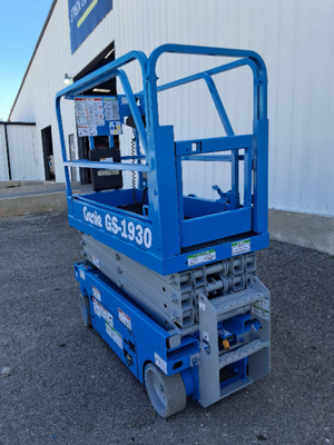 USED 2017 Genie GS-1930