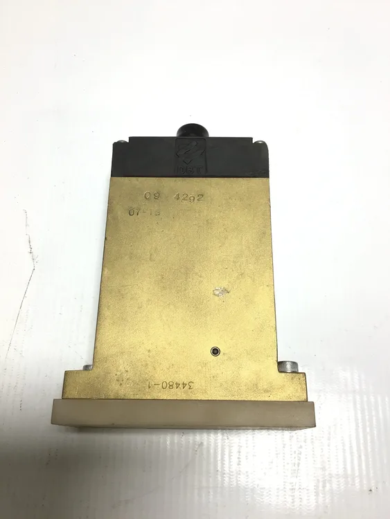 Used DBT _UNKNOWN_ Solenoid Valves | Moses B Glick #993655