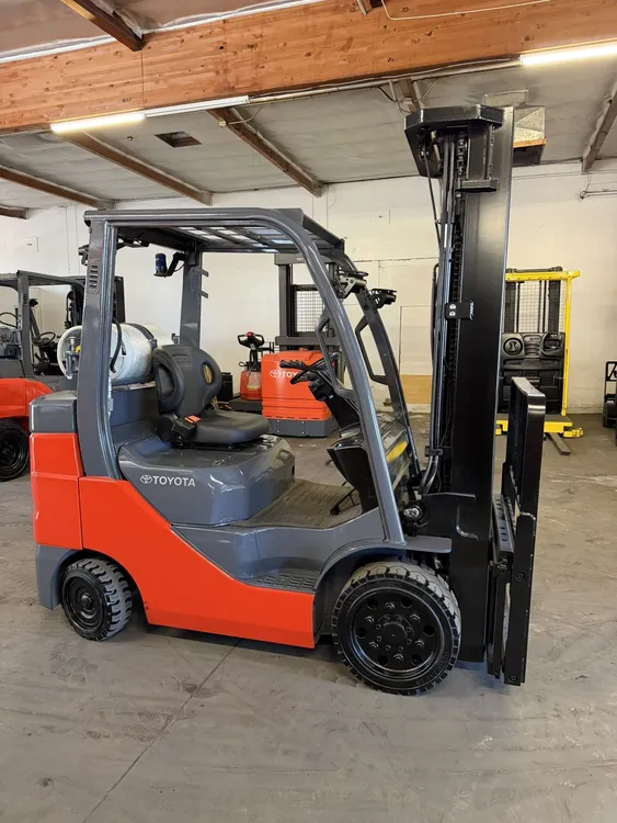 Used 2020 TOYOTA 8FGCU30 Misc Forklifts California US | California Material Handling #724128