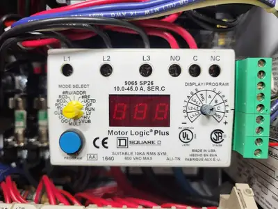USED SQUARE D MODEL 6
