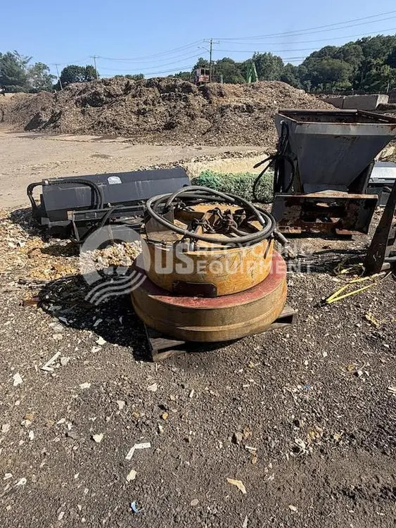 Used 2015 MOLEY ESA50 ENCLOSED HYDRAULIC SCRAP MAGNET Magnetic Separators Connecticut US | US Recycling Equipment #1338179