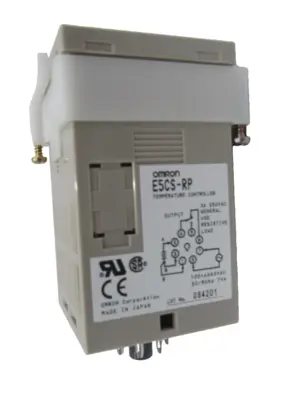 NEW OMRON E5CS-RP TEMPERATURE CONTROLLER 100 TO 240 V E5CSRP