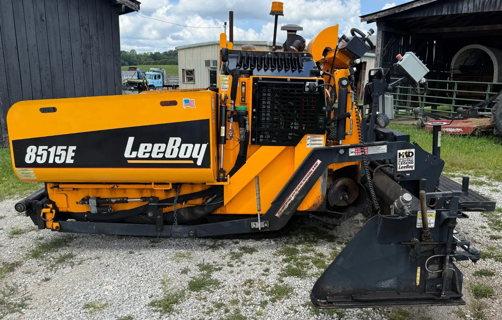 Used 2022 LEEBOY 8515E Asphalt Pavers Kentucky US | Proxy Equipment #1388973
