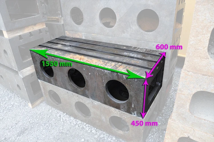 Used CLAMPING BLOC 1550 X 600 X 450 MM Angle Plates BE | Apt International N.V #366338
