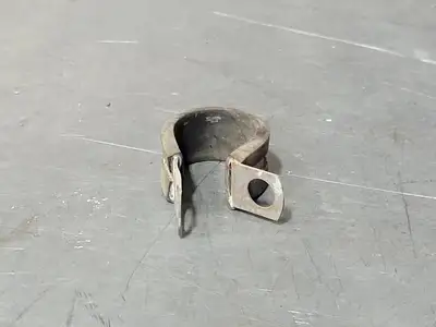 Hose Clamp w/ Rubber Cushion