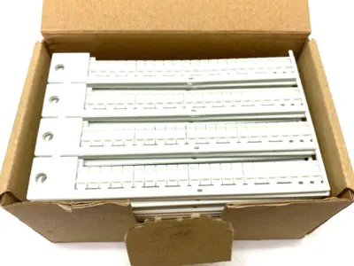 New | in-Stock Murrplastik Terminal Block Label Plate White Terminal Blocks Michigan US | Maverick Industrial Sales #1470259