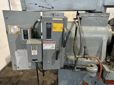 USED 1975 BULLDOZER TYPE 300 TON