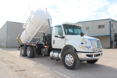 Used 2020 INTERNATIONAL MV Septic/Sewer/Vacuum Trucks Texas US | Roll Off Truck World #1491806