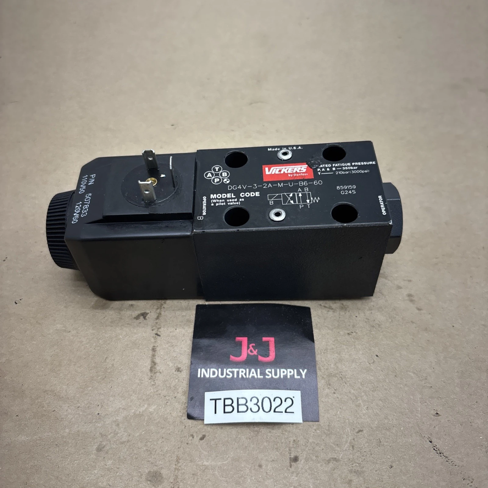USED Vickers DG4V-3-2A-M-U-B6-60
