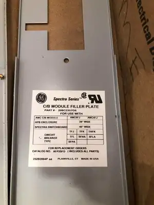 GE General Electric SELA24AT0060 60A 2 Pole Circuit Breaker w/ Bracket 480VAC