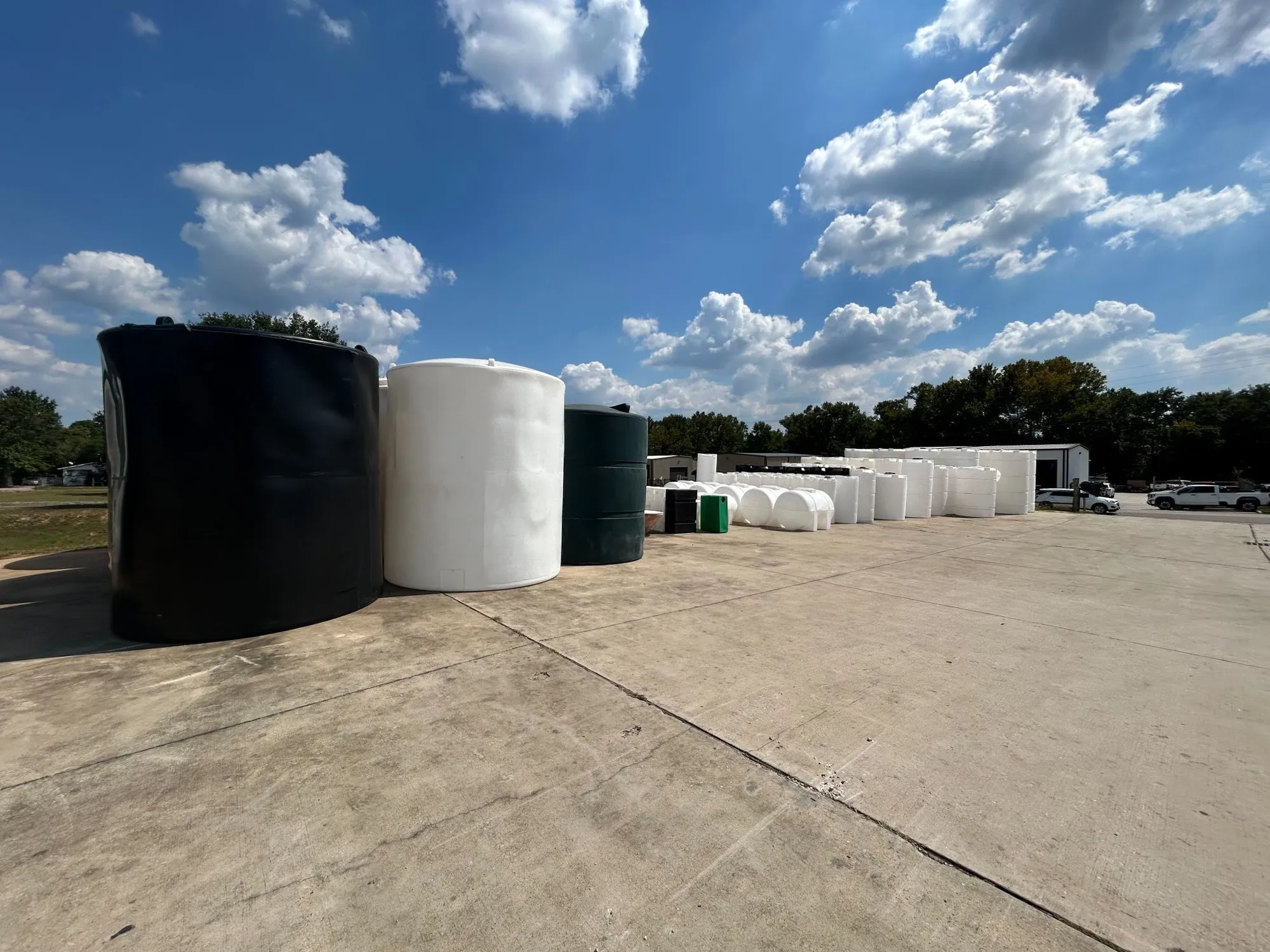 NEW 2024 Bailiff Enterprises Inc. Blemished Tanks
