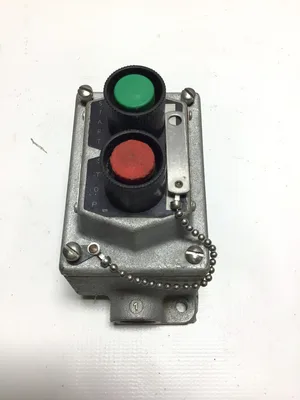 Crouse-Hinds M01/EDS215 Start Stop Push Button Station