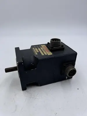 USED MOOG MOOG BRUSHLESS MOTOR 303-030A