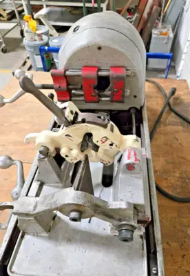 Collins Model C Pipe Threader