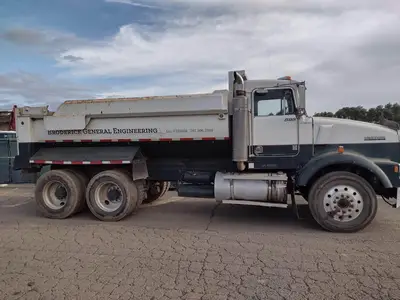 USED 1995 KENWORTH T800