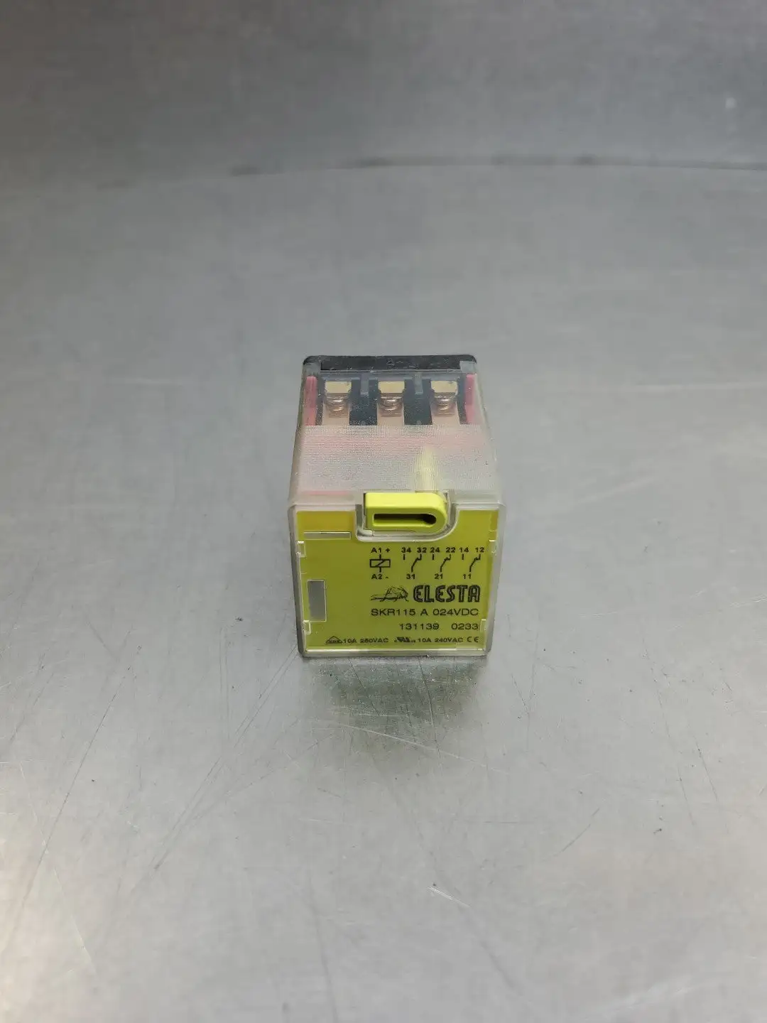 USED Elesta SKR115 A 024VDC Relay, 10A, 250VAC, 11-Pin