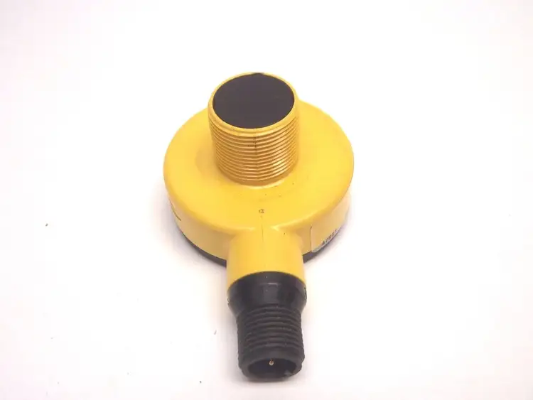 Used Banner Engineering EZ-BEAM T18X Series 2M Photoelectric Sensors Michigan US | Maverick Industrial Sales #1395796
