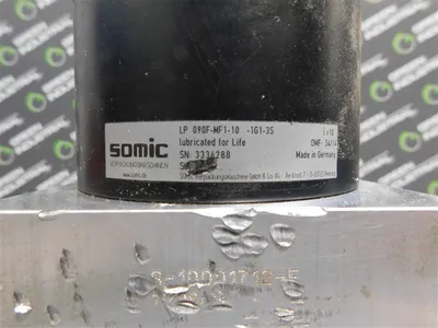 Schneider Electric SM-100/50/030/P0/45/S1/B1 Servo Motor with Somic Gearbox Used