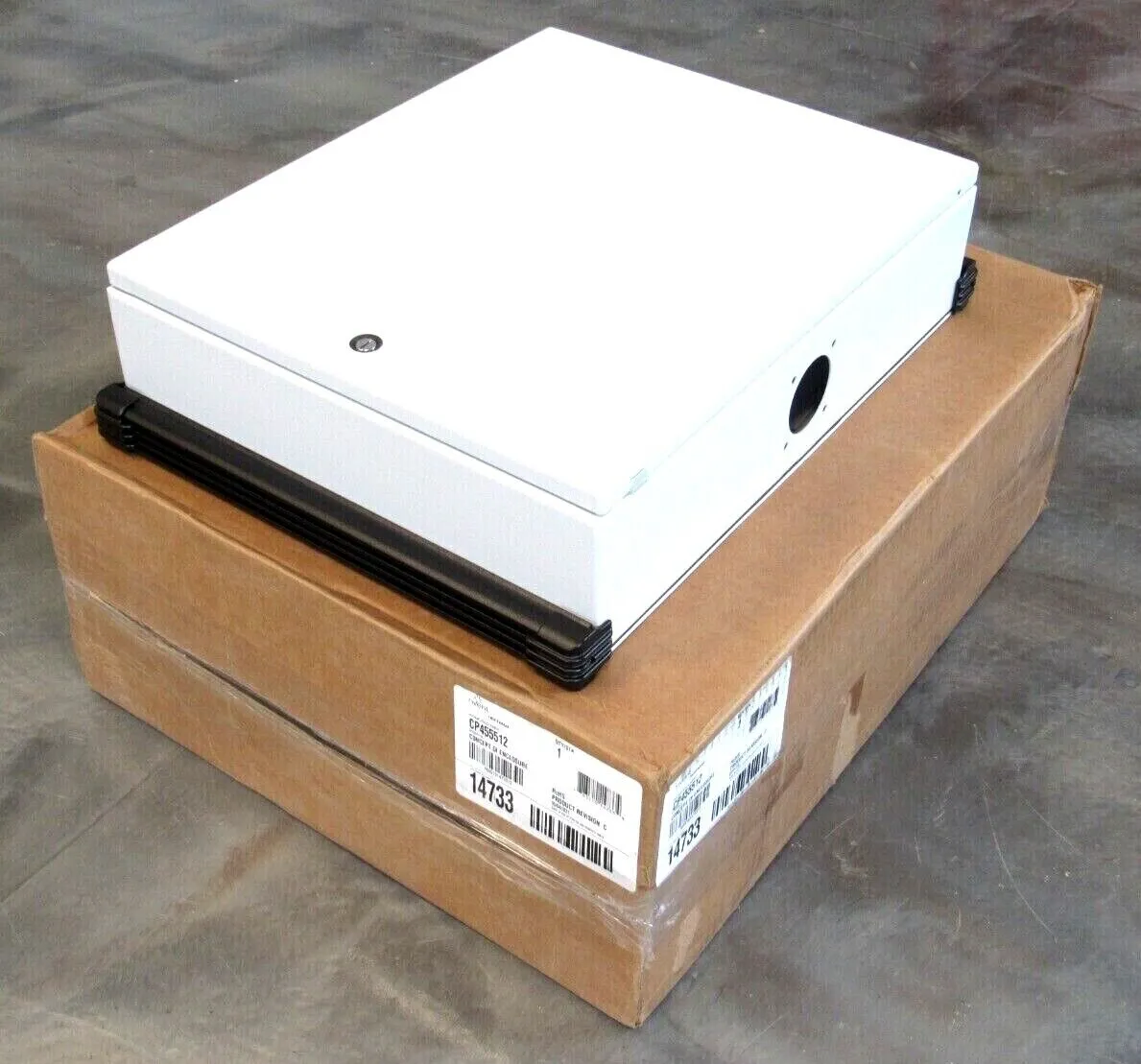 NEW NVENT HOFFMAN CP455512 ENCLOSURE
