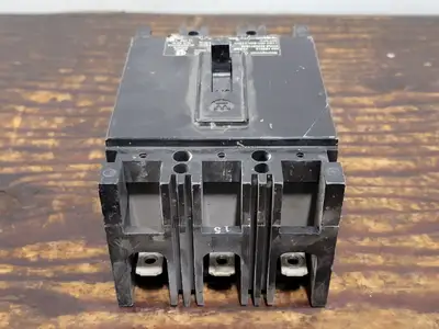 Used WESTINGHOUSE FB3015 Switchgears British Columbia CA | Lenmark #242361