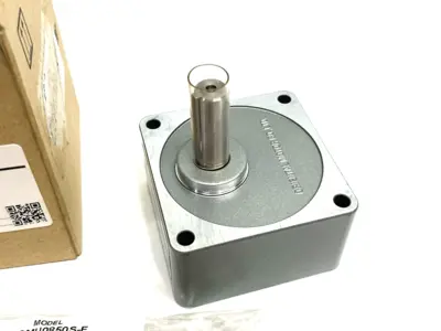 USED ORIENTAL MOTOR PARALLEL SHAFT GEARHEAD (5:1) (IMPERIAL SHAFT)