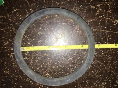 Used CR INDUSTRIES CR INDUSTRIES OIL SEAL - 40100 Seals & Gaskets Pennsylvania US | East West Machinery & Drilling #1416601