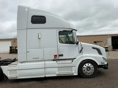 Used 2008 VOLVO VNL Conventional trucks Michigan US | Miedema Asset Management Group #1474574