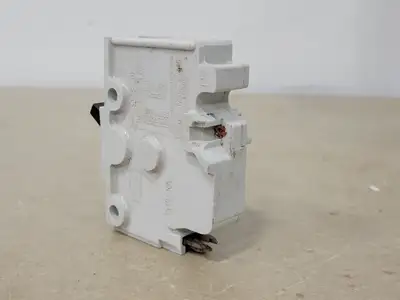Used FEDERAL PIONEER NA115 Switchgears British Columbia CA | Lenmark #239795