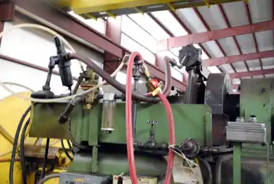 15,000 Lb. (est.) x 42″ MCKAY Driven Hydraulic Single Uncoiler