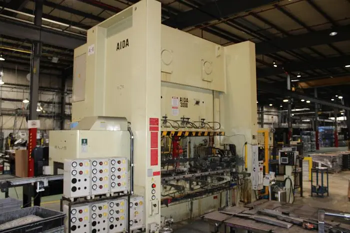 Used 2015 AIDA NS2-3000(2) Straight Side Presses Michigan US | Midwest Press and Automation #562024