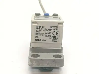 Used SMC ZSE40A-C4-T Pressure Switches Michigan US | Maverick Industrial Sales #1394710