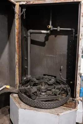 BETTER ENGINEERING F3000P Cabinet Washer | Benchmark Machine Tools (3)