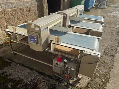 Mettler Toledo Safeline Metal Detector