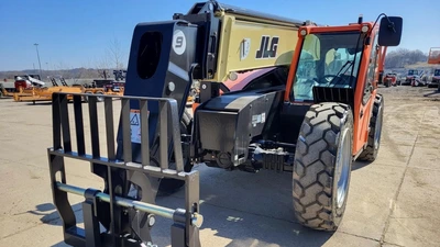USED 2025 JLG 943