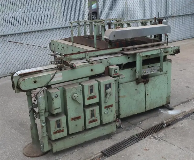 Used WORLD PACKAGING EQUIPMENT _UNKNOWN_ Bottle Feeders Kentucky US | Special Projects International #166874